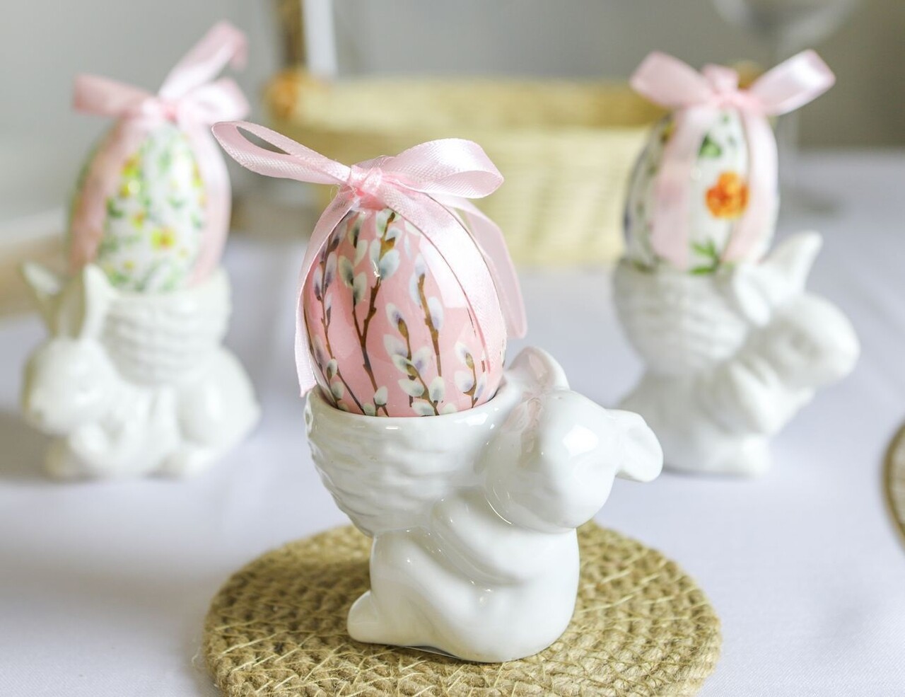 Suport pentru ou Basket in arms, 8.3x5.5x7.5 cm, dolomit, alb - imagine 4